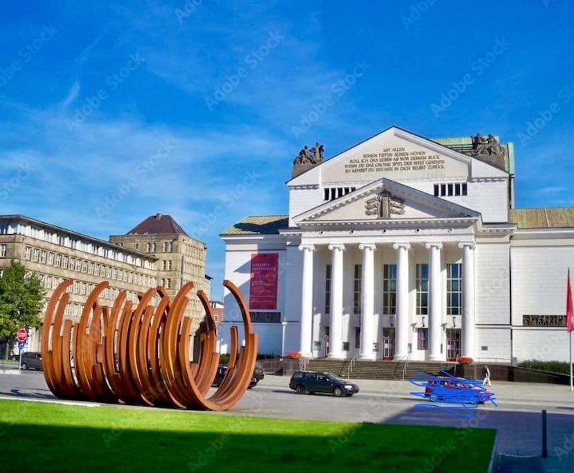 Onthepoint, Erdgeschoss, Abstellplatz Fuer Fahrraeder, City Und Innenhafen 5 Gehminuten!!! Дуйсбург Екстер'єр фото